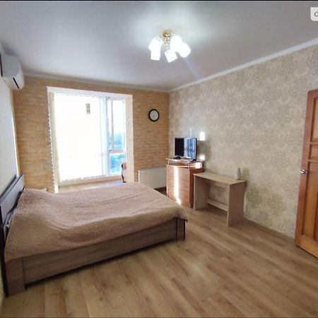 Appartement Комфортна Квартира В Жк Сімейний à Vinnytsia Extérieur photo