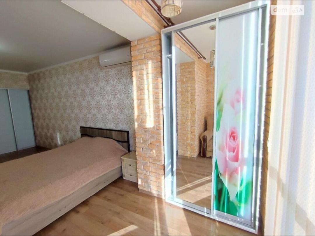 Appartement Комфортна Квартира В Жк Сімейний à Vinnytsia Extérieur photo